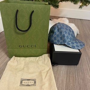 Authentic Gucci GG lamé baseball hat